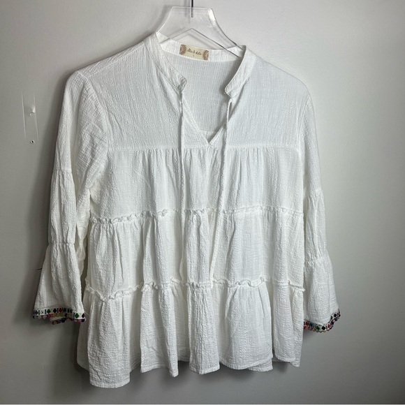 Altar'd State Tops - Altered State white boho tiered top with ball accent size large 1809